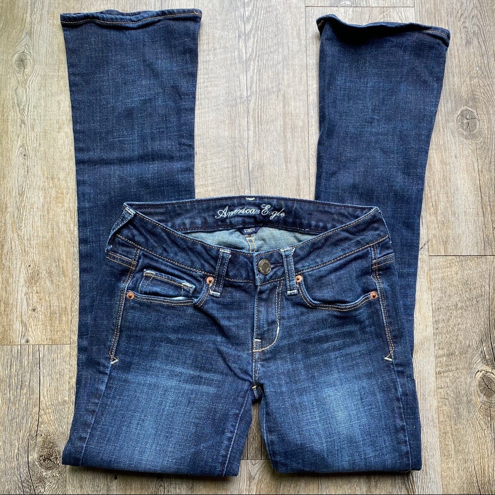 American Eagle Skinny Kick Stretch Short Jeans